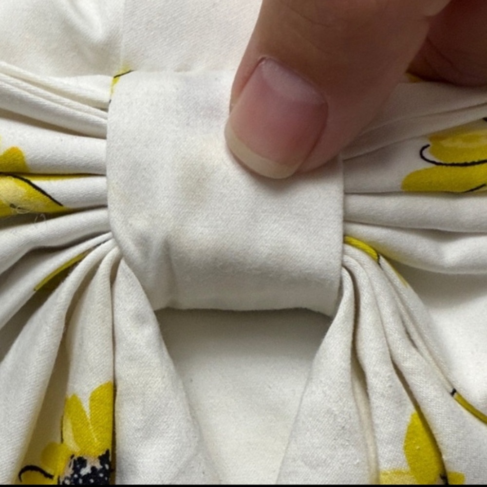 Kate Spade White Top with Sunflower Print - Picture 6 of 6